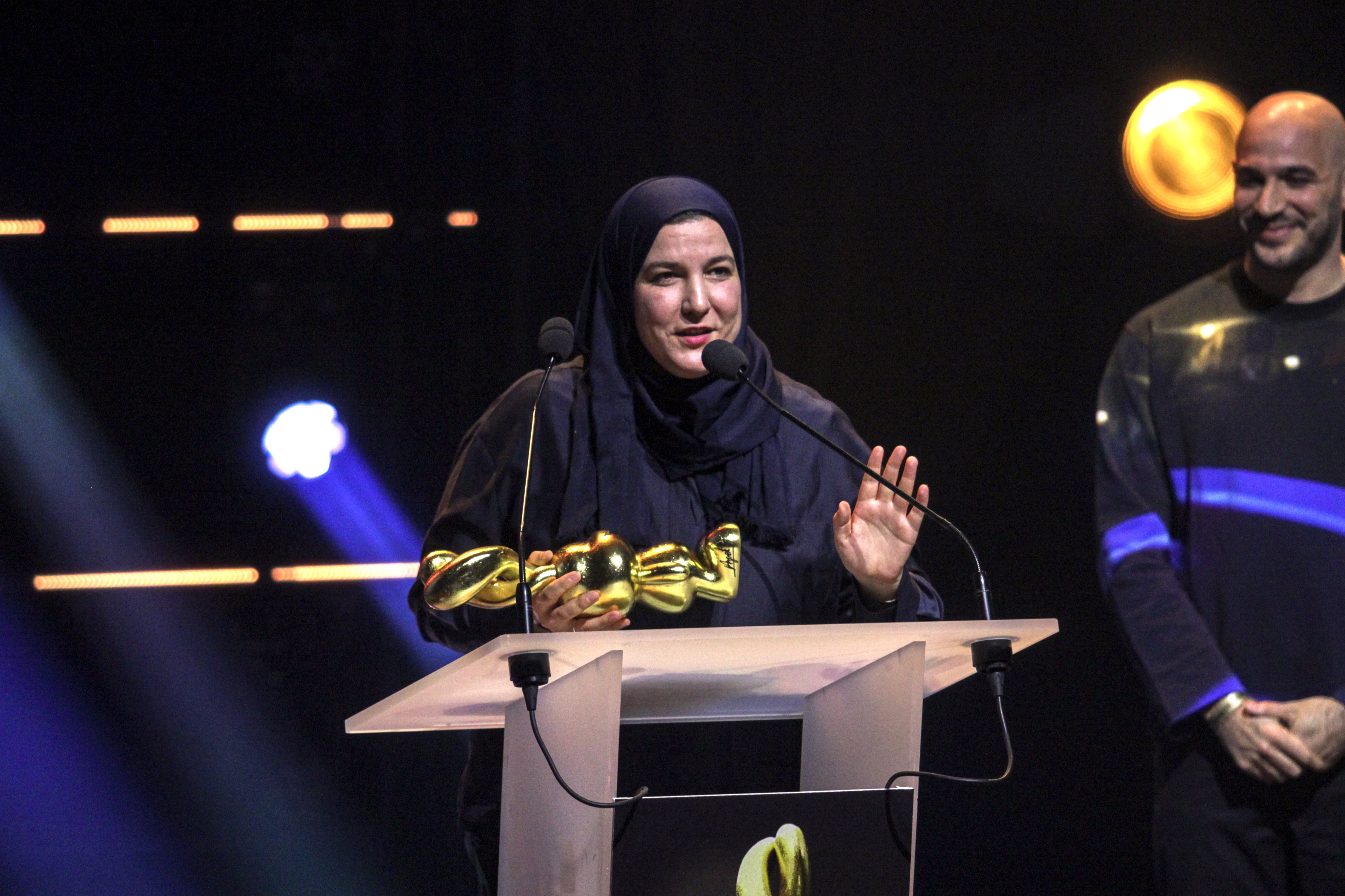 Inès humoriste Auguste 2026