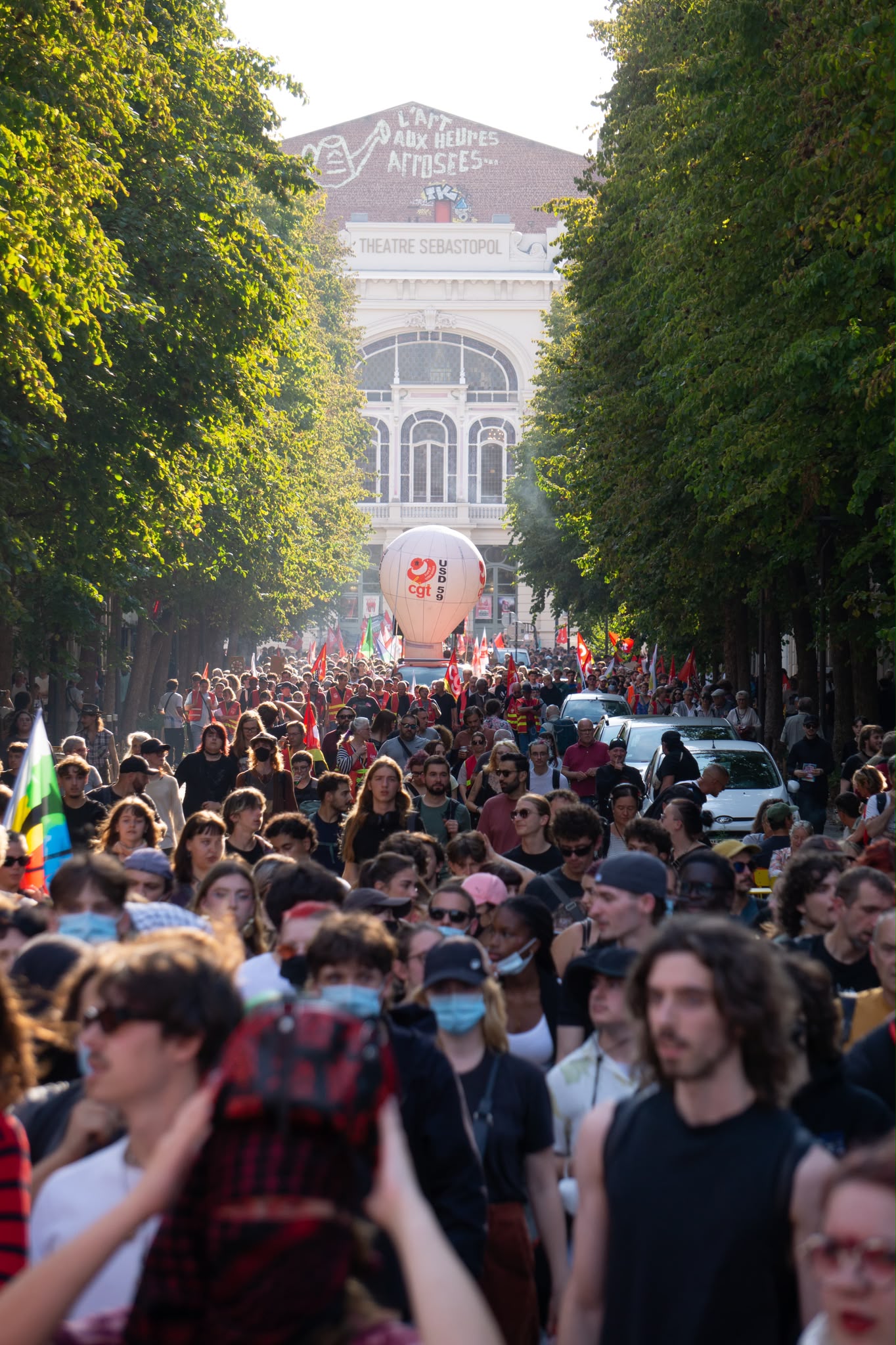 Les manifestants arrivant place de la République